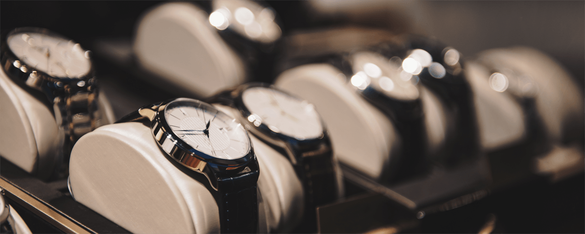 「結納返し」「婚約記念品」には、やっぱり「腕時計」。おすすめブランドや選び方は？