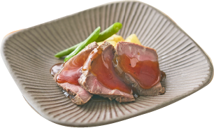 〈日本のさらだ いとはん〉炙り牛肉と野菜のすきやき風