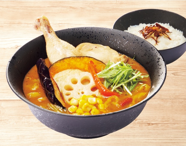 スープカレーouchi チキンレッグと野菜のスープカレー