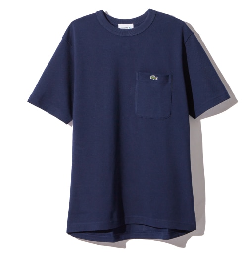 〈ラコステ〉Tシャツのスタイリング写真