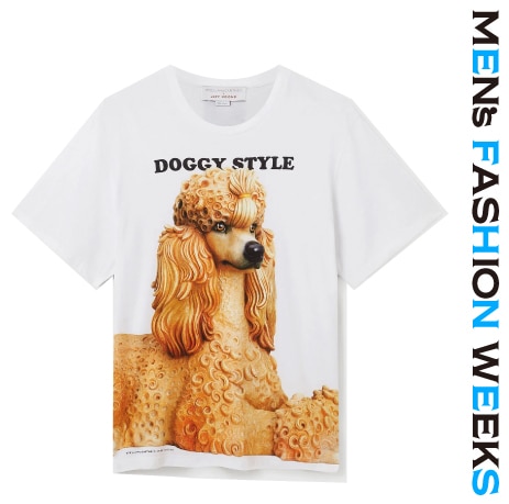 〈ステラマッカートニー〉Tシャツのスタイリング写真