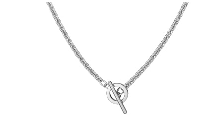 〈4℃〉シルバーネックレスの装着イメージ