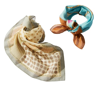 〈ヴィンセンツォ ミオッツァ〉スカーフのスタイリング写真