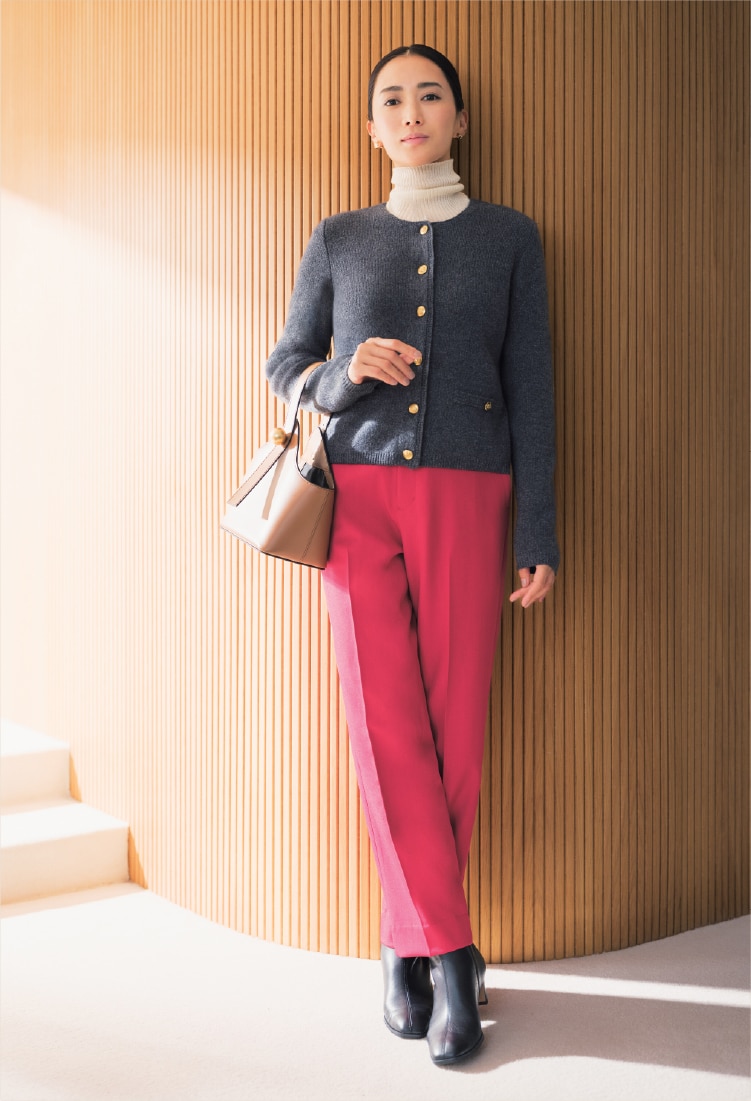 Vネックセーター