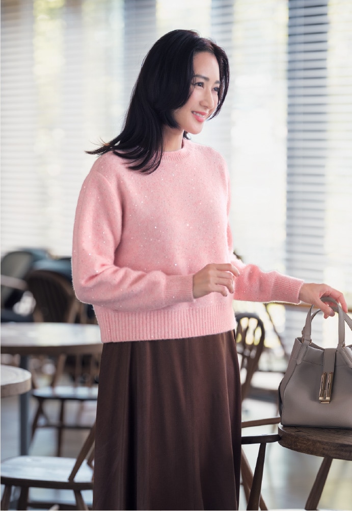 スパンコールプルオーバーの画像