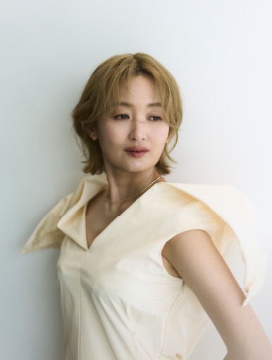 画像　シンガーソングライター ルンヒャン氏のプロフィール写真　画像おわり