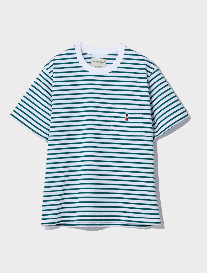 画像：バッキンガムベアのワッペン付きグリーン×ホワイトのカットソー正面　画像おわり