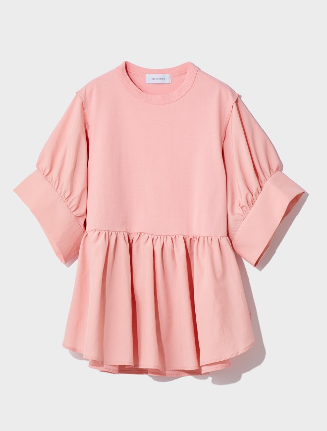 画像：ペプラムデザインのピンクのカットソー正面　画像おわり