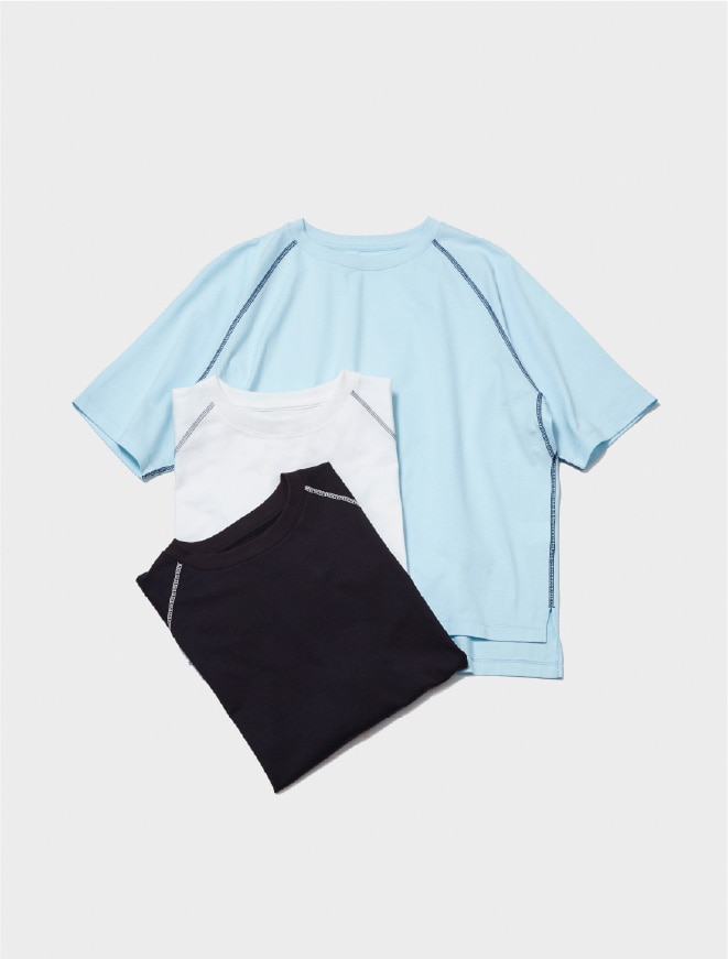 画像:ラグランスリーブのカットソー ブラック 画像おわり