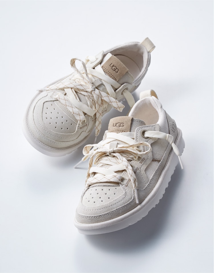 〈UGG®〉スニーカー 19,800円
