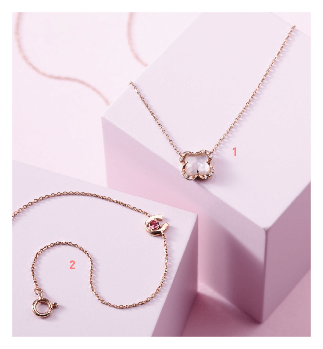 〈ヴァンドーム青山〉1.ネックレス(K18PG ほか)2.ブレスレット(K10PG ほか)