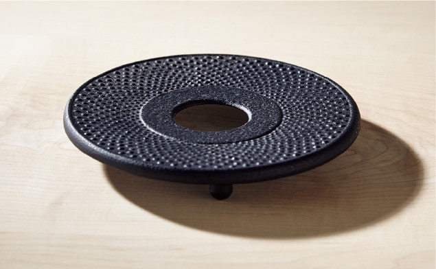 〈WAZUQU〉鉄瓶 よほうM 本漆