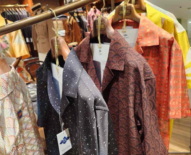 【TAKARAMONO】POP UP