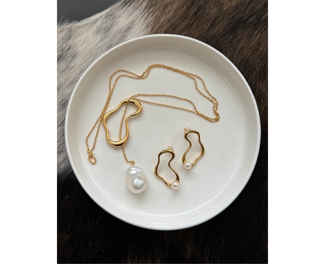 ［LARICA（ラリカ）］日常に溶け込む、上質なバロックパールジュエリー