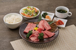 山形牛焼肉 牛兵衛草庵 がっつりお肉で午後のパワーをチャージ