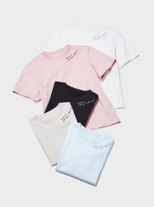 2025年に販売した8種類のカットソーが並んでいる画像