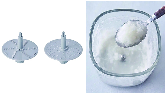 カッターのパーツと大根おろしの写真