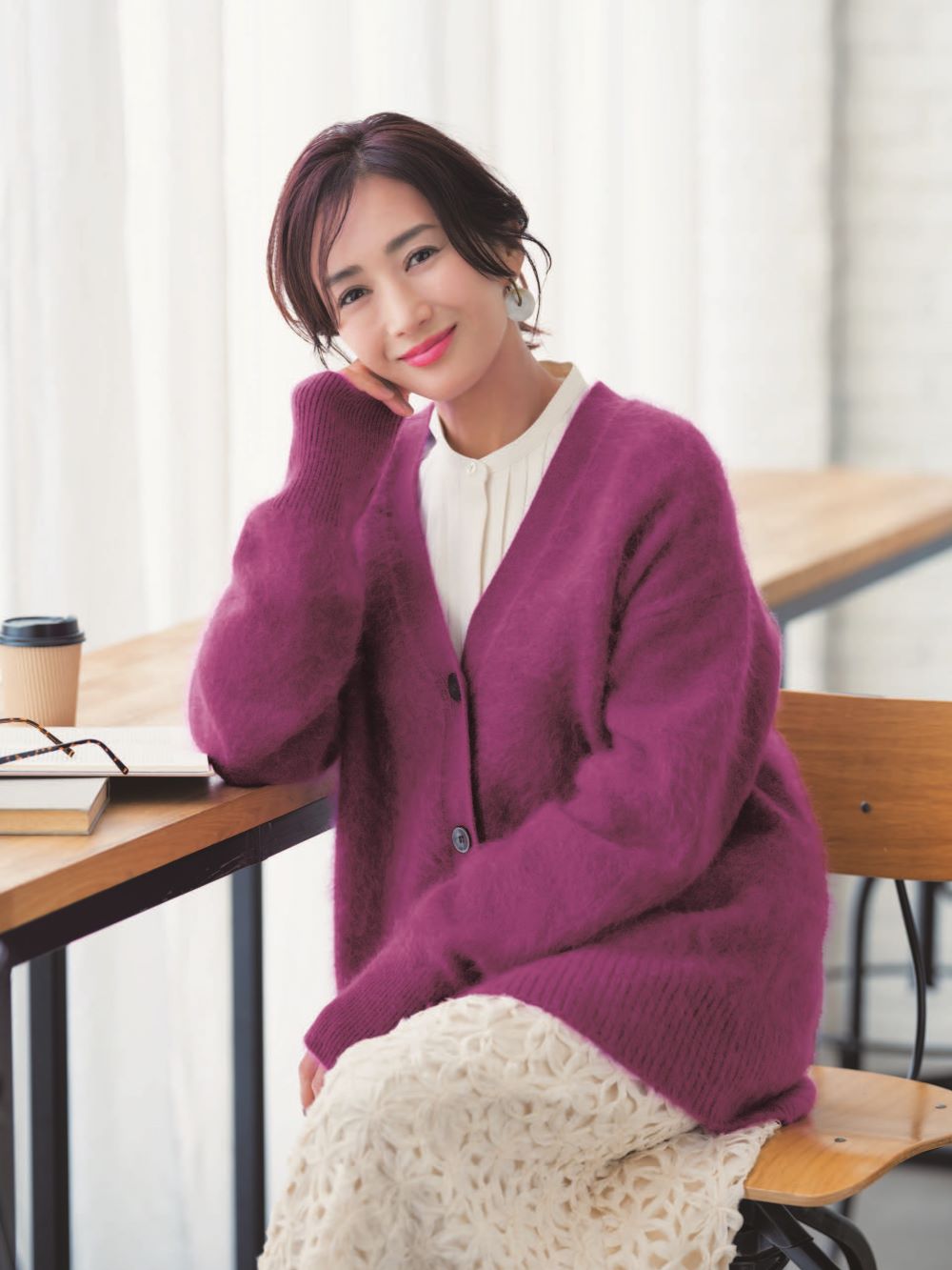 ファー加工カーディガンモデル写真