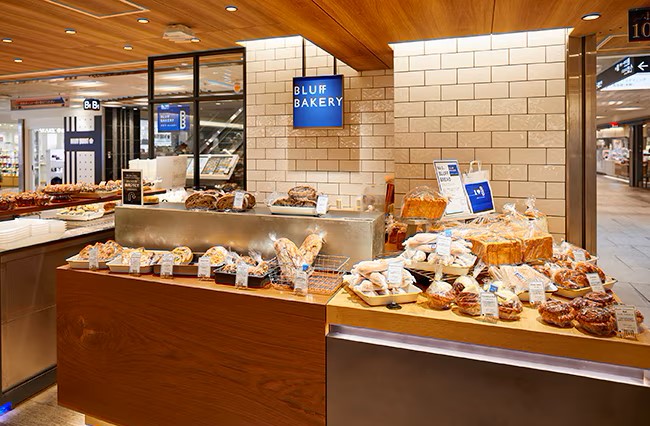 ブラフベーカリー売場の様子