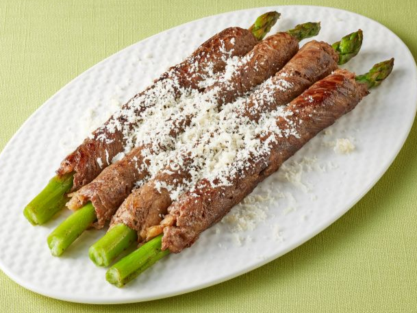 ［トヨニシファーム］帯広牛×アスパラ巻き