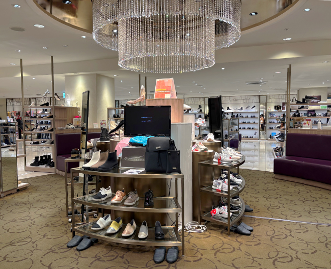 玉川高島屋の婦人靴売場の写真