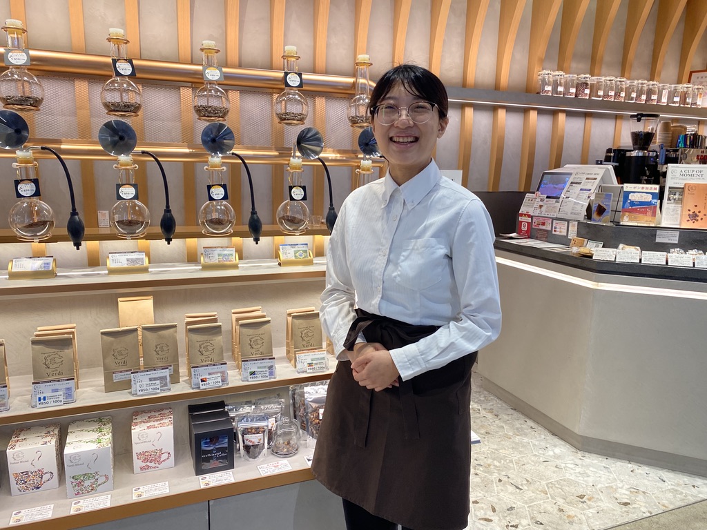 カフェヴェルディ店長