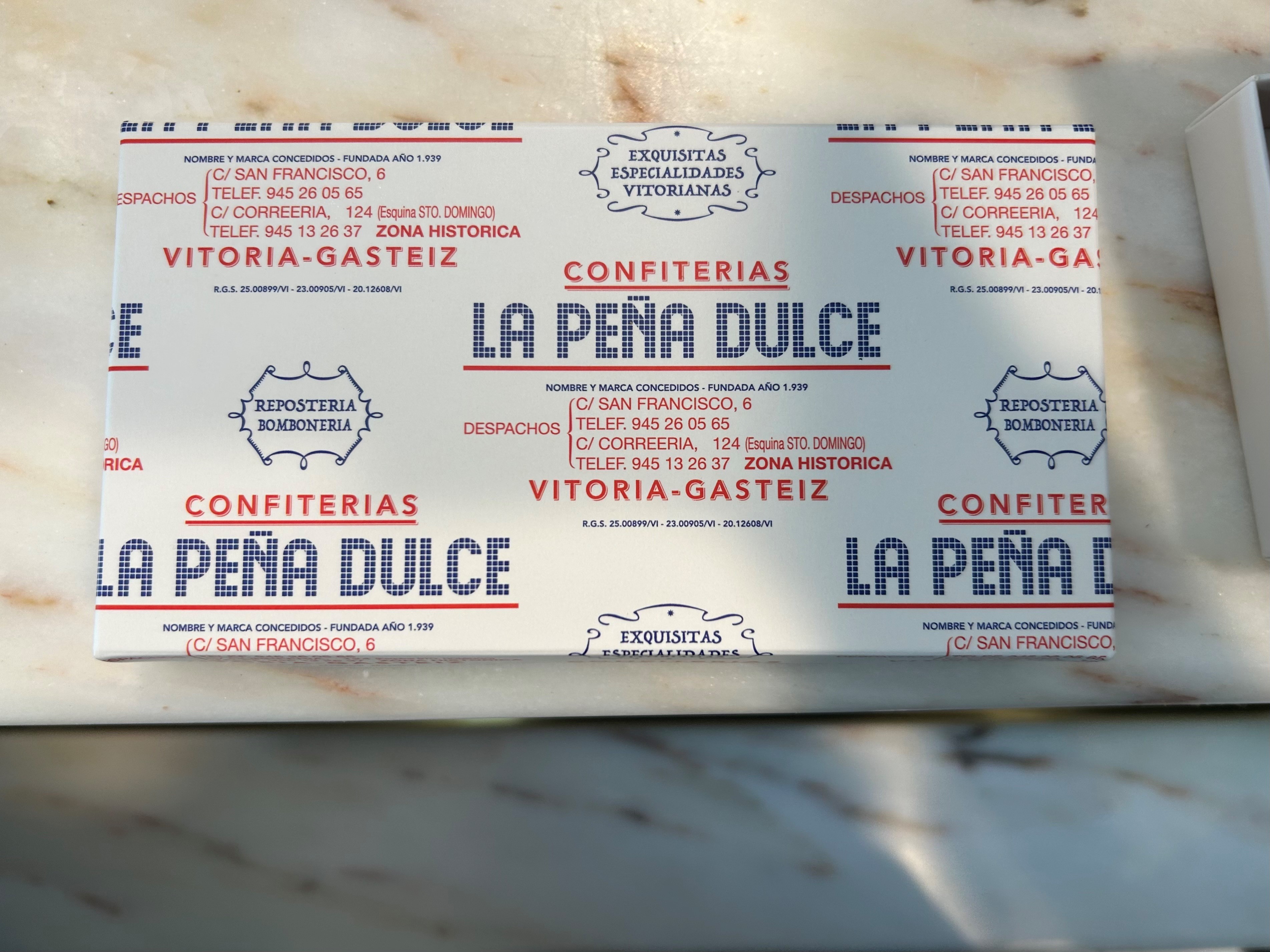 ラペーニャドゥルセの箱