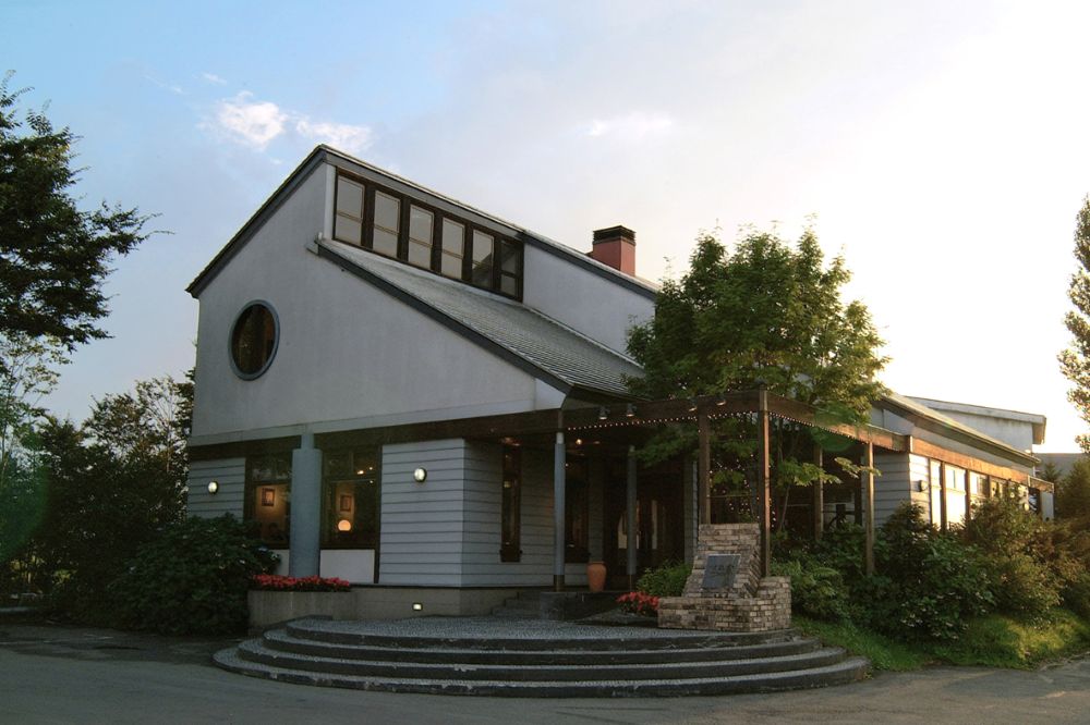 ぴょんぴょん舎稲荷町本店の外観