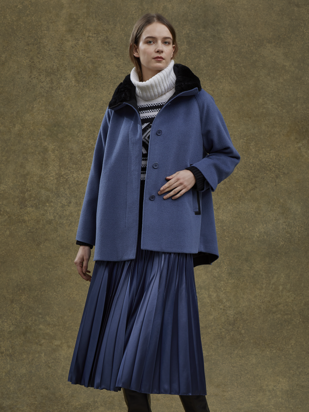 コムサプラチナ