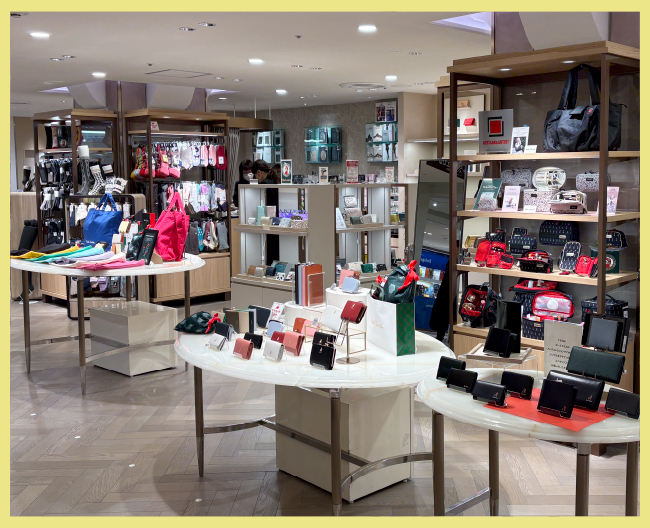 婦人洋品売場の写真