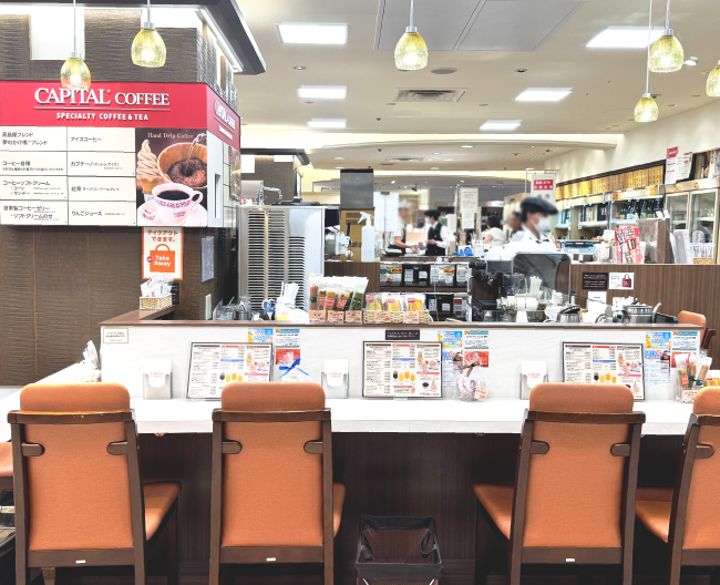キャピタルコーヒーのカウンターの写真