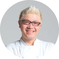 辻口シェフの顔写真