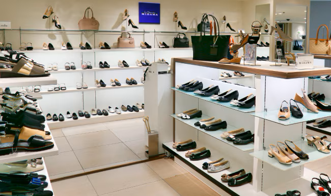 「ミハマ 横浜高島屋店」店頭の様子