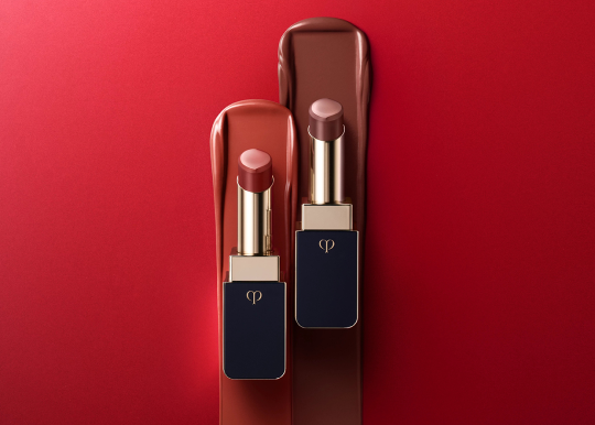 贅沢な色彩と輝きを、いつでも唇に纏わせて。