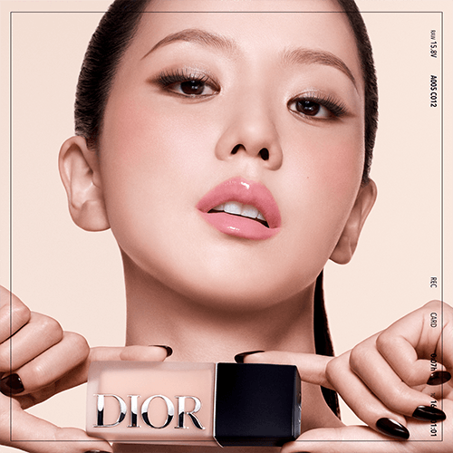 ディオール フォーエヴァー フルイド スキン ウェア