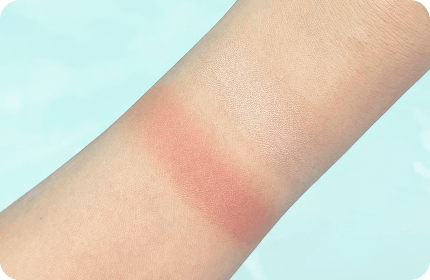 THREE（スリー） THREE シマリング グロー デュオ R 02 詳細ページへ