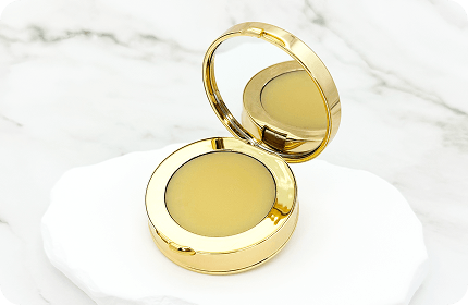 GUCCI beauty（グッチ ビューティ） グッチ バーム ヌリサン ユニヴェルセル 詳細ページへ