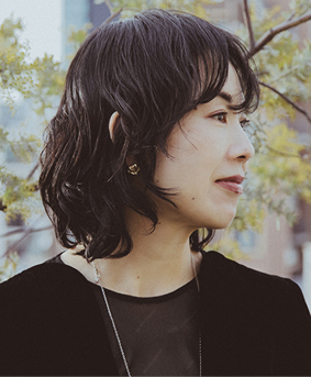 ビューティーライターAYANAさんの画像