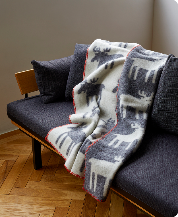 KLIPPAN（クリッパン） ウールハーフブランケット ムース グレー（ステッチあり） 詳細ページへ