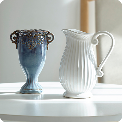 HARMONIER（ハルモニア）　ピッチャー型フラワーベース 詳細ページへ