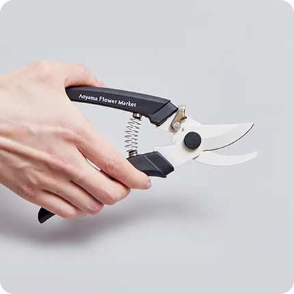 Aoyama Flower Market ANNEX（青山フラワーマーケット アネックス）　剪定ばさみ（白刃） 詳細ページへ