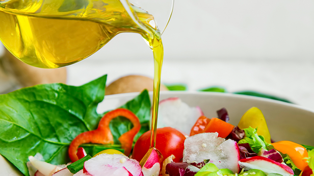 オリーブオイルを上手に使おう！高島屋のバイヤーがおすすめする楽しみ方