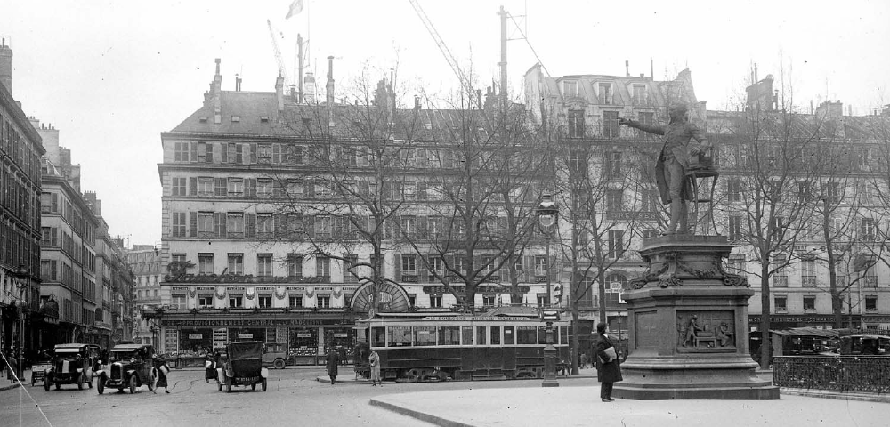 1923年 28番地に店舗を拡張。