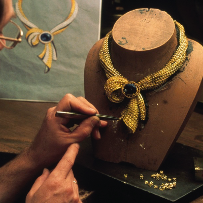 ジュエリー制作風景