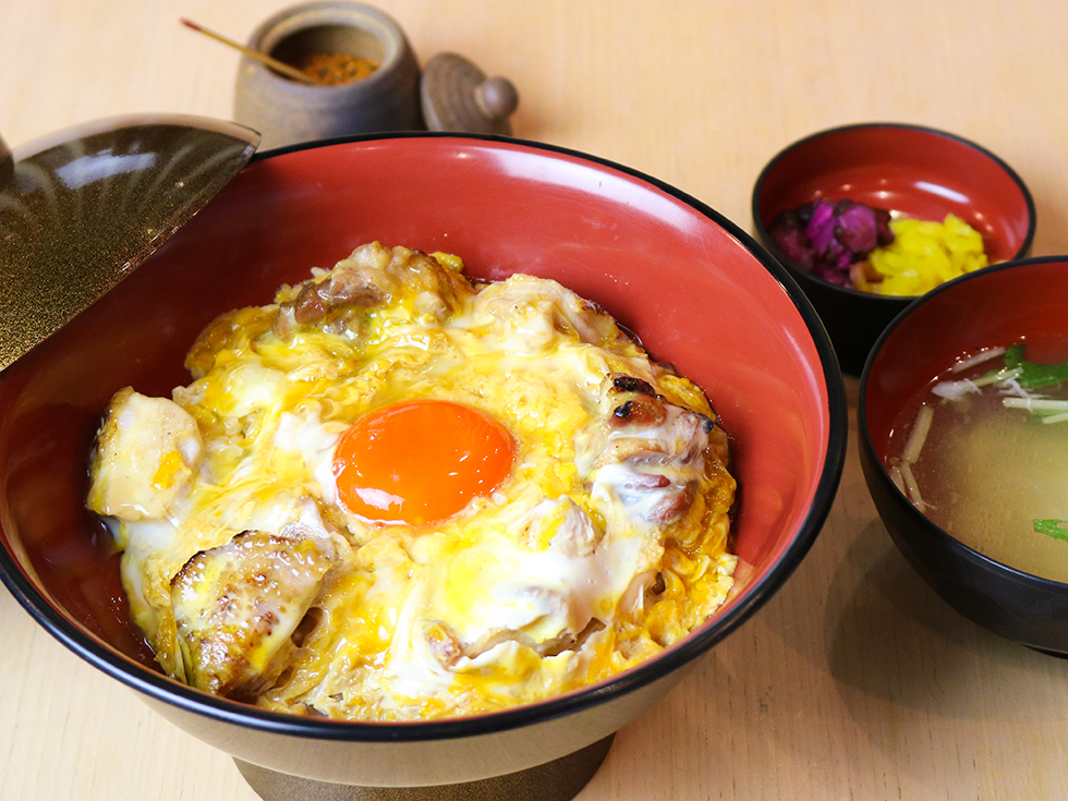 東京しゃもの究極の親子丼