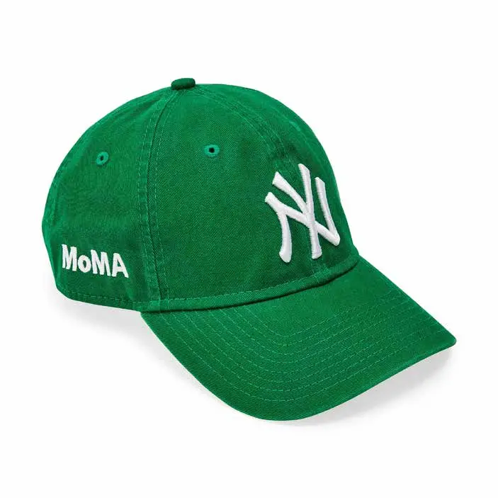 ケリーグリーンの NY ヤンキースキャップ