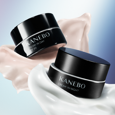 睡眠中だけでなく、日中の肌にも。 2 4 時間のクリームケア