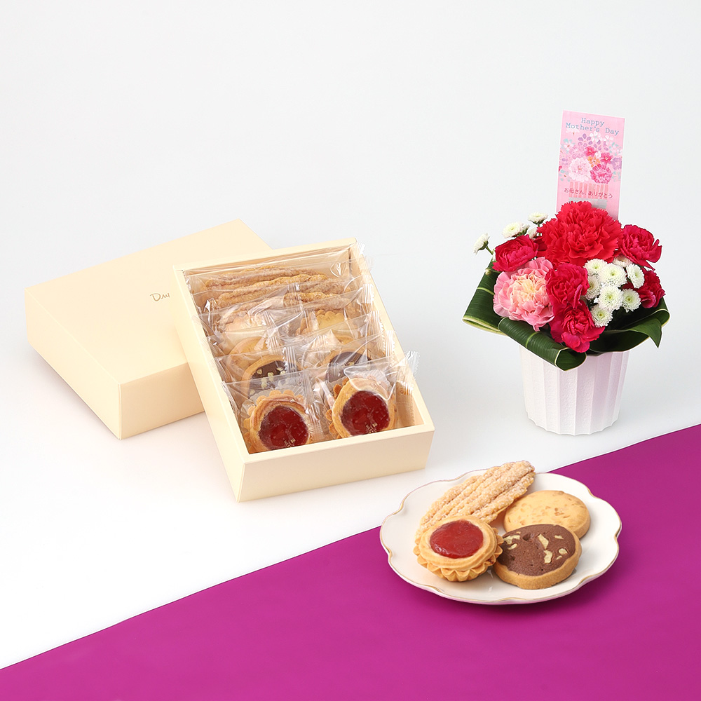 【母の日】アレンジ＆ウエストドライケーキ