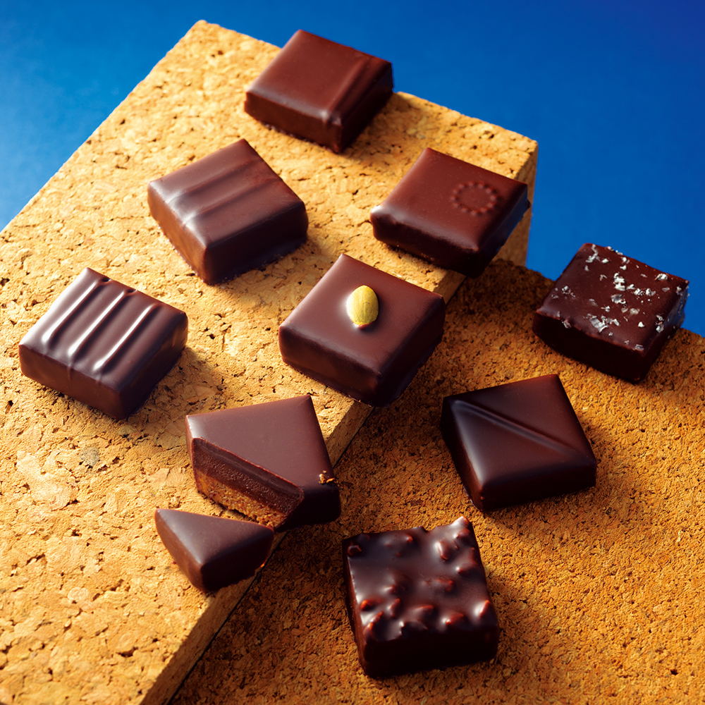 ジュリアン・デシュノ【通販】フランスの新鋭！プラリネ5種入りの