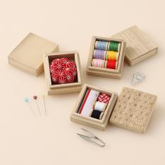 彫刻仕様の三段お針箱 麻の葉